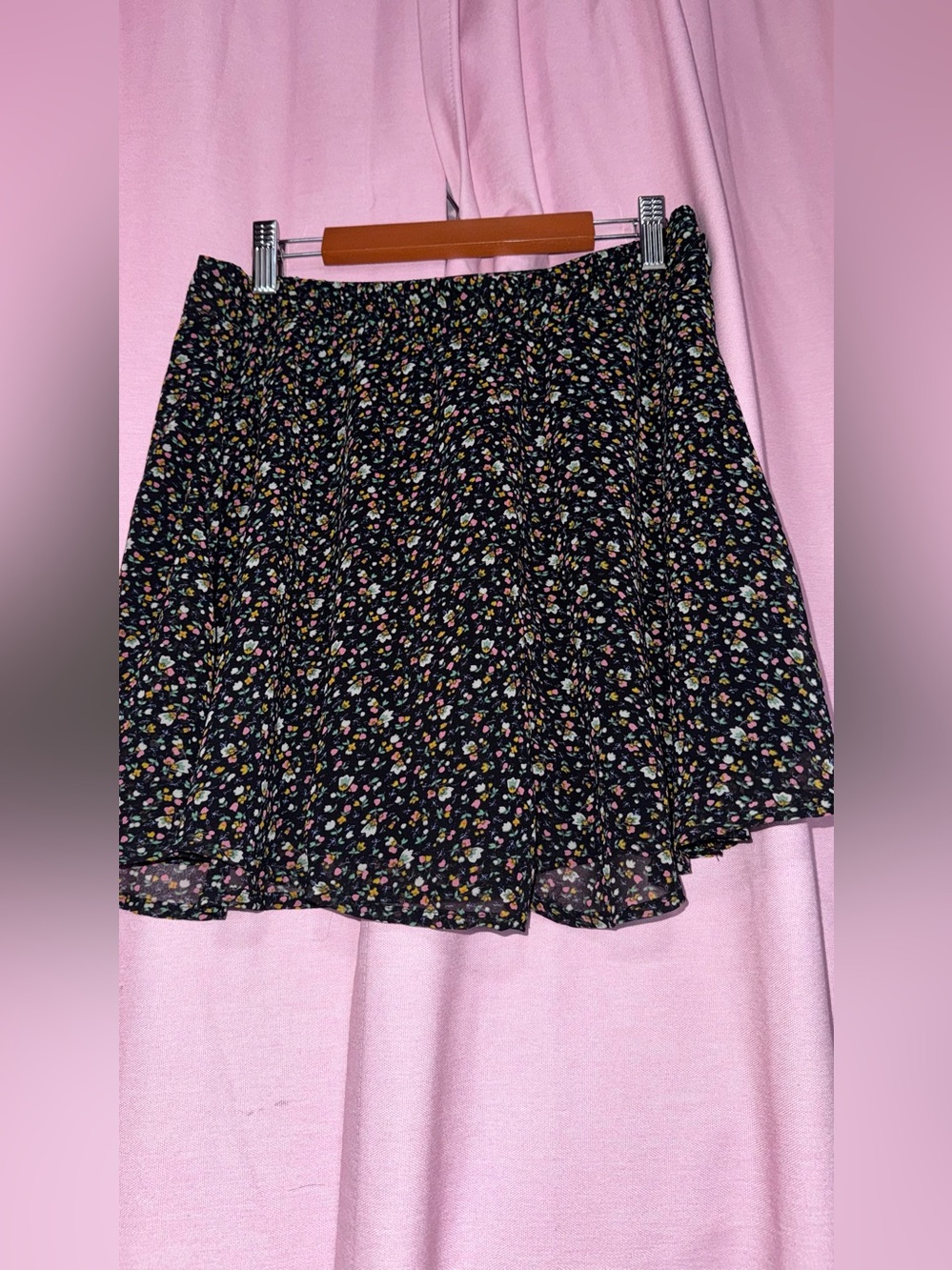 Forever 21 Black Floral Skater Mini Skirt